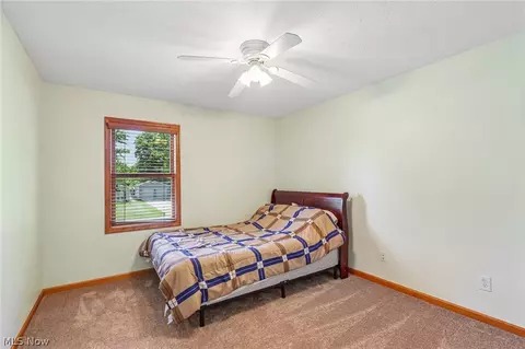 Bedroom - 964 Dock Rd, Madison, OH 44057 photo 6 of 7
