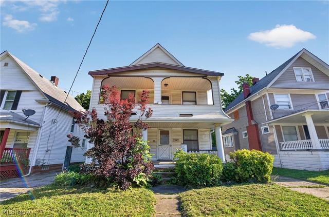 7425 Indiana Ave, Cleveland, OH 44105