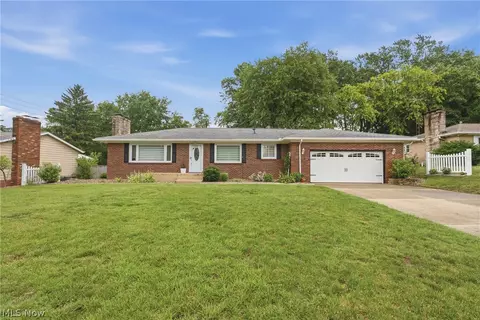 13484 Judy Ave NW, Uniontown, OH 44685