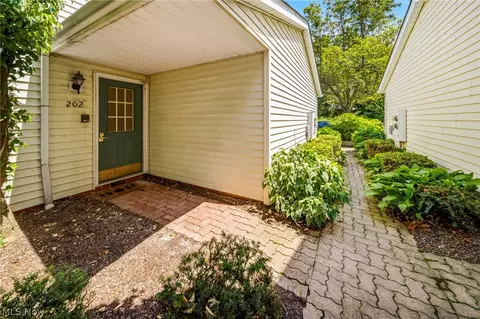 6221 Center St, Mentor, OH 44060