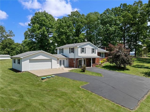 1716 Cameron Hollow Rd, New Cumberland, WV 26047