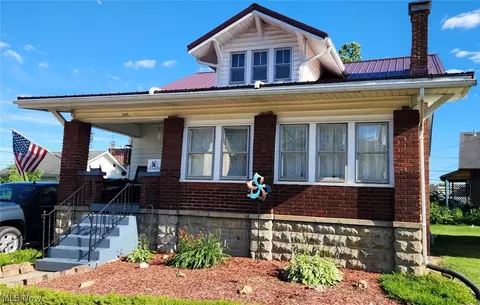 169 Neighbor St, Newcomerstown, OH 43832