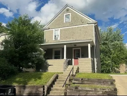501 Rentschler St, Akron, OH 44304