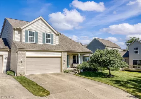 1951 Heron Glen Ct, Macedonia, OH 44056
