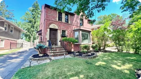3973 Meadowbrook Blvd, University Heights, OH 44118