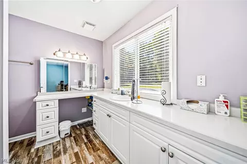 Bath - 3705 Shadyside Ave, Ashtabula, OH 44004 photo 2 of 2