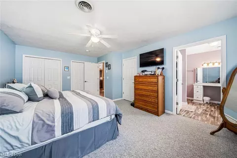 Bedroom - 3705 Shadyside Ave, Ashtabula, OH 44004 photo 8 of 8