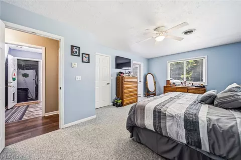 Bedroom - 3705 Shadyside Ave, Ashtabula, OH 44004 photo 7 of 8