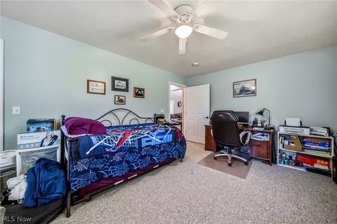 Bedroom - 3705 Shadyside Ave, Ashtabula, OH 44004 photo 2 of 8
