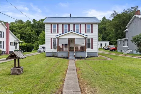 71571 Hall St, Saint Clairsville, OH 43950