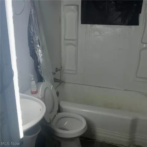 Other - 731 16th St, Elyria, OH 44035 photo 7 of 12