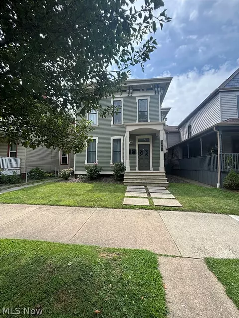 3401 Clinton Ave, Cleveland, OH 44113