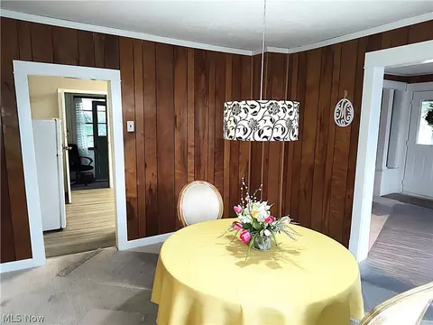 Dining - 1420 Bridge St, Ashtabula, OH 44004 photo 3 of 4