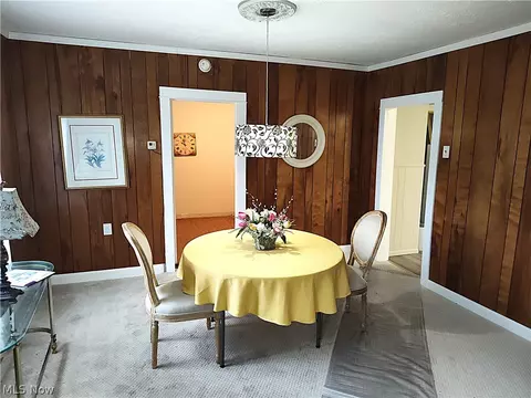 Dining - 1420 Bridge St, Ashtabula, OH 44004 photo 2 of 4