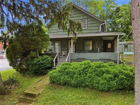 1420 Bridge St, Ashtabula, OH 44004