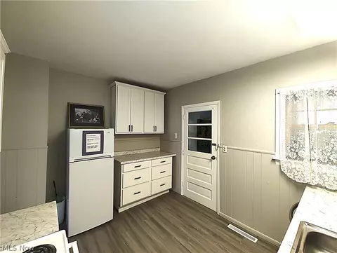 Kitchen - 1420 Bridge St, Ashtabula, OH 44004 photo 6 of 6
