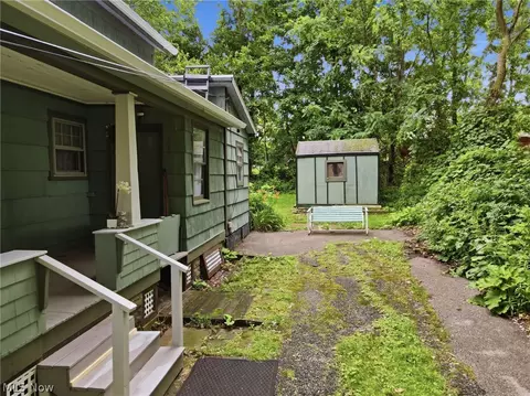 Exterior - 1420 Bridge St, Ashtabula, OH 44004 photo 2 of 5