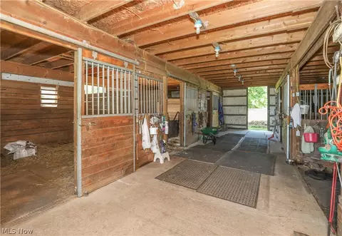 Entry Way - 9350 State Route 88, Windham, OH 44288 photo 3 of 4