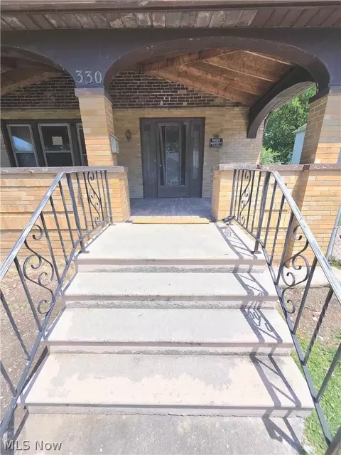 330 W 28th St, Lorain, OH 44055 photo 9