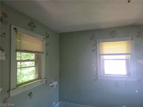 330 W 28th St, Lorain, OH 44055 photo 20