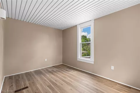 Bedroom - 118 Spring Ave, Mingo Junction, OH 43938 photo 1 of 2