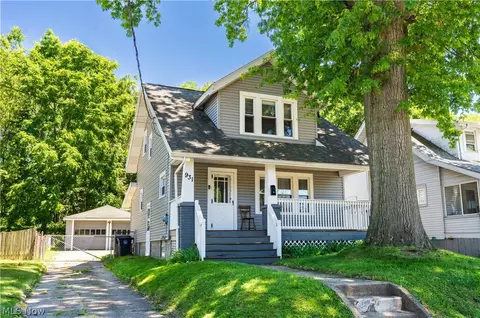 931 Dan St, Akron, OH 44310