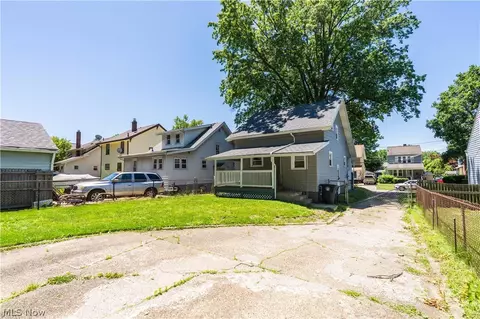 Exterior - 931 Dan St, Akron, OH 44310 photo 8 of 9