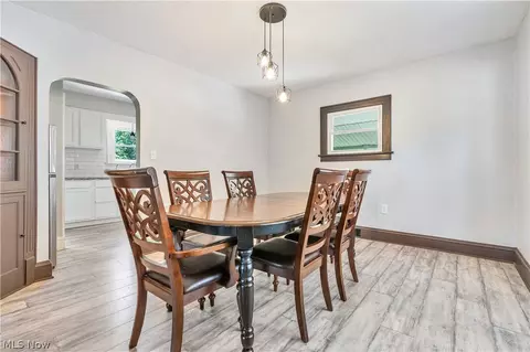 Dining - 931 Dan St, Akron, OH 44310 photo 3 of 3