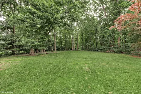 Exterior - 5339 E Heisley Rd, Mentor, OH 44060 photo 6 of 7