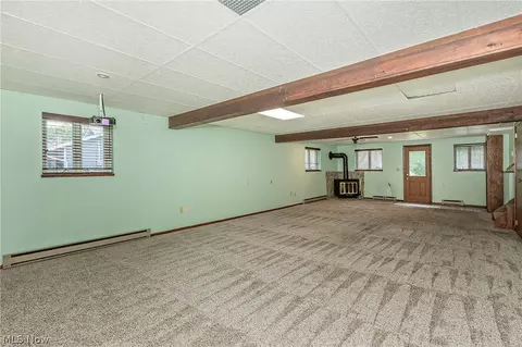 Living - 5339 E Heisley Rd, Mentor, OH 44060 photo 4 of 4