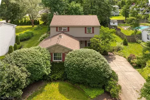 8149 Glenwood Ave, Youngstown, OH 44512