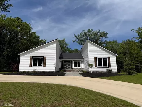 3940 Ellendale Rd, Moreland Hills, OH 44022