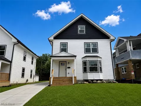 3607 Hildana Rd, Shaker Heights, OH 44120
