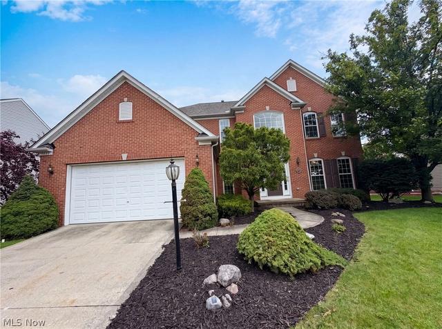 7629 Brookfield Ln, Northfield, OH 44067