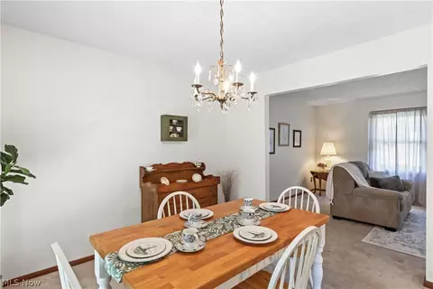 Dining - 711 Sabrina Dr, Boardman, OH 44512 photo 2 of 2