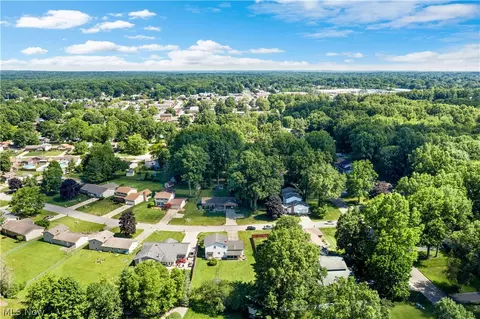 View/Area - 711 Sabrina Dr, Boardman, OH 44512 photo 5 of 6