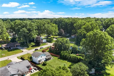 View/Area - 711 Sabrina Dr, Boardman, OH 44512 photo 3 of 6
