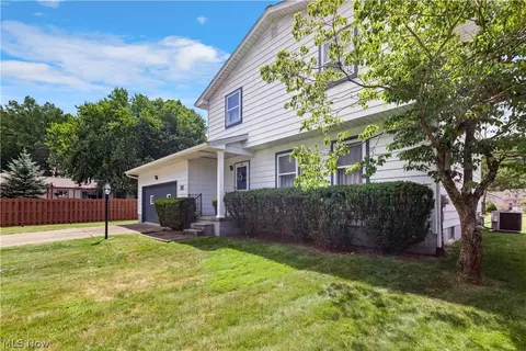 Exterior - 711 Sabrina Dr, Boardman, OH 44512 photo 6 of 6