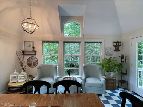 Dining - 10370 Pinecrest Rd, Concord Twp, OH 44077 photo 5 of 5
