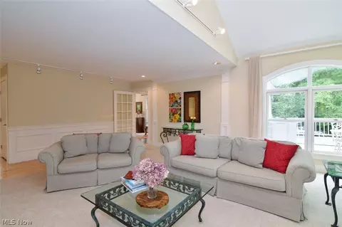 Living - 10370 Pinecrest Rd, Concord Twp, OH 44077 photo 3 of 3