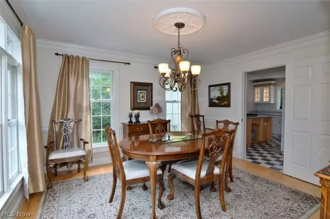 Dining - 10370 Pinecrest Rd, Concord Twp, OH 44077 photo 2 of 5