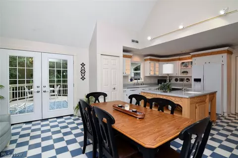 Dining - 10370 Pinecrest Rd, Concord Twp, OH 44077 photo 3 of 5