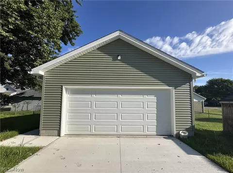 Other - 16 E Haywood Ave, Struthers, OH 44471 photo 2 of 6