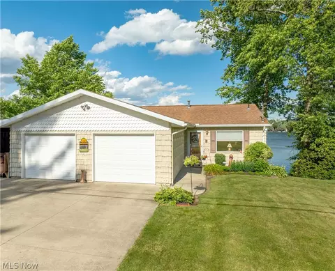 1614 W Park Ave NW, Canton, OH 44708