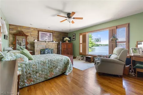 Bedroom - 1614 W Park Ave NW, Canton, OH 44708 photo 1 of 2