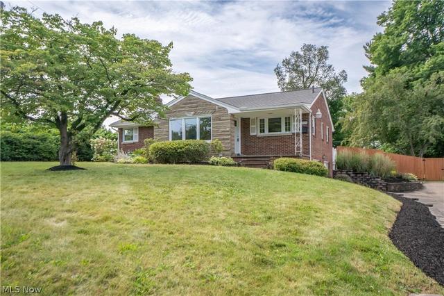3920 Ashwood St NW, Canton, OH 44708