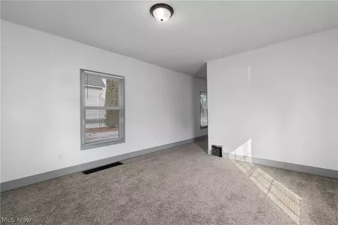 Living - 1747 5th St SE, Canton, OH 44707 photo 3 of 4