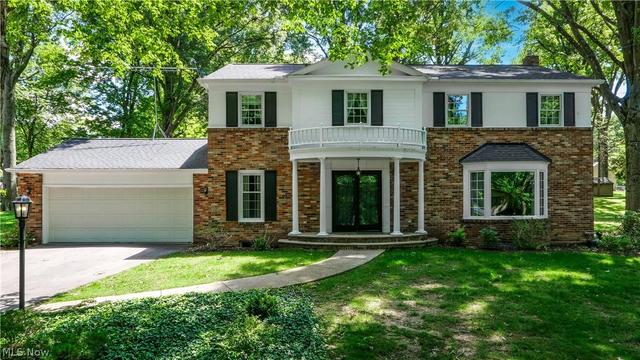 504 Vinewood Ave, Tallmadge, OH 44278