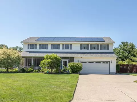7456 Hidden Glen Dr, Amherst, OH 44001