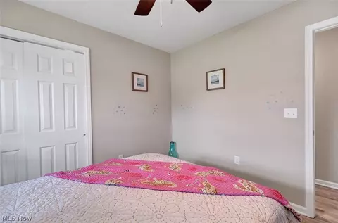 Bedroom - 14446 State Route 301, Lagrange, OH 44050 photo 9 of 10